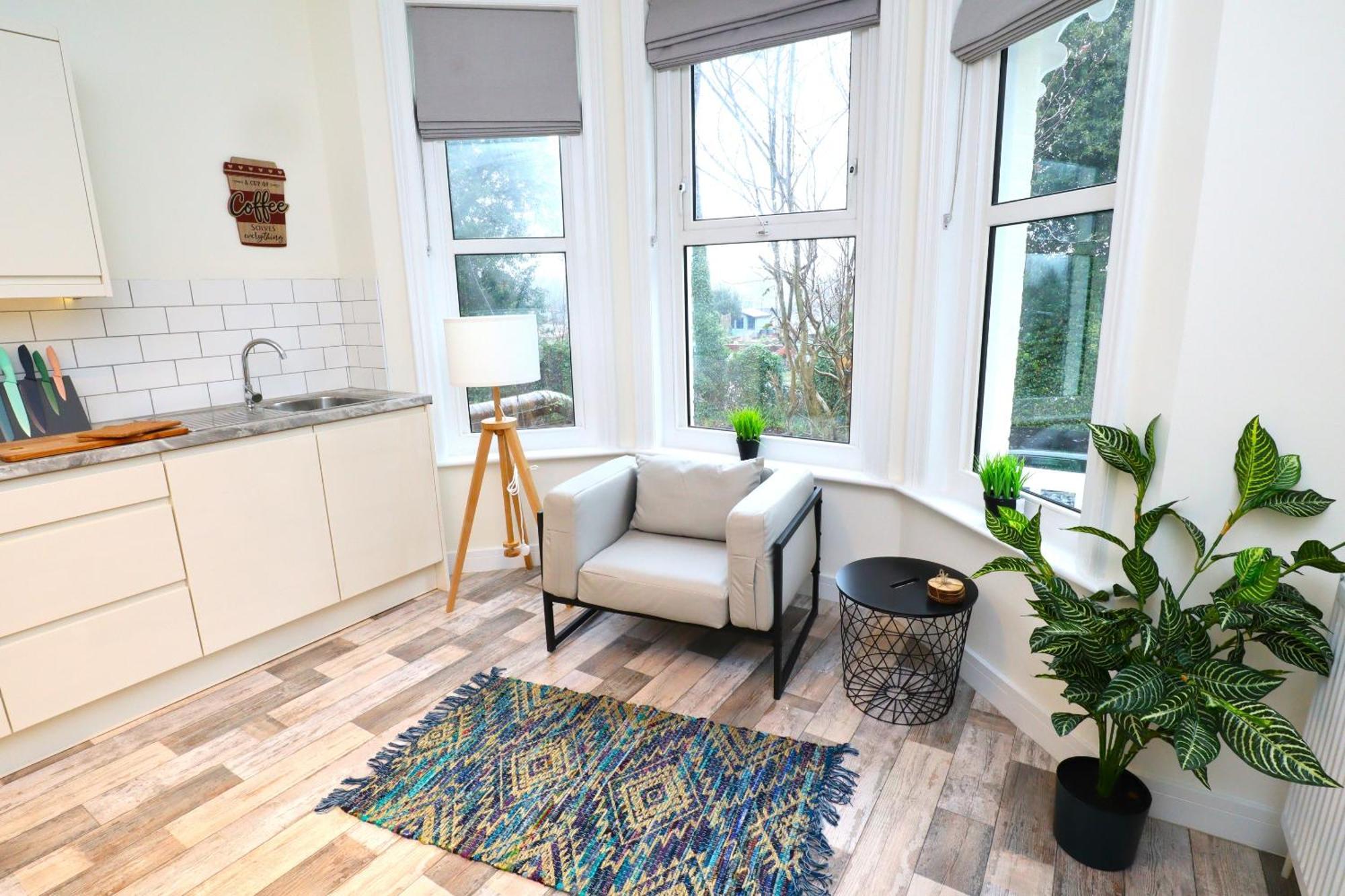 Modern, Stylish One Bedroom With Garden Long Stay Welcome WTA-toernooi van WTA-toernooi van Eastbourne Buitenkant foto